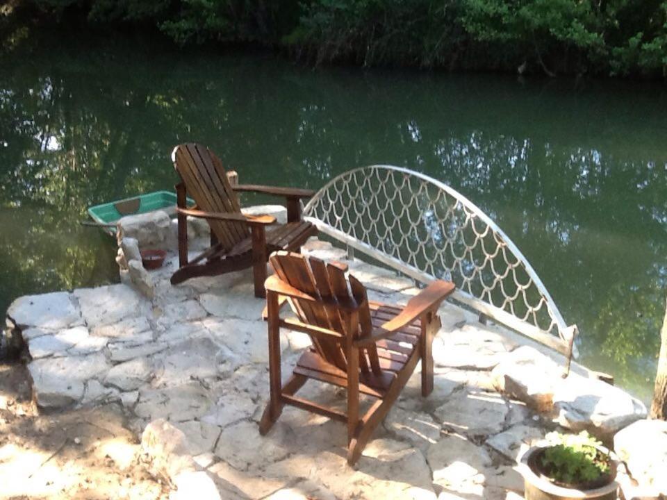 En Bord De Riviere Bed & Breakfast Casseneuil ภายนอก รูปภาพ