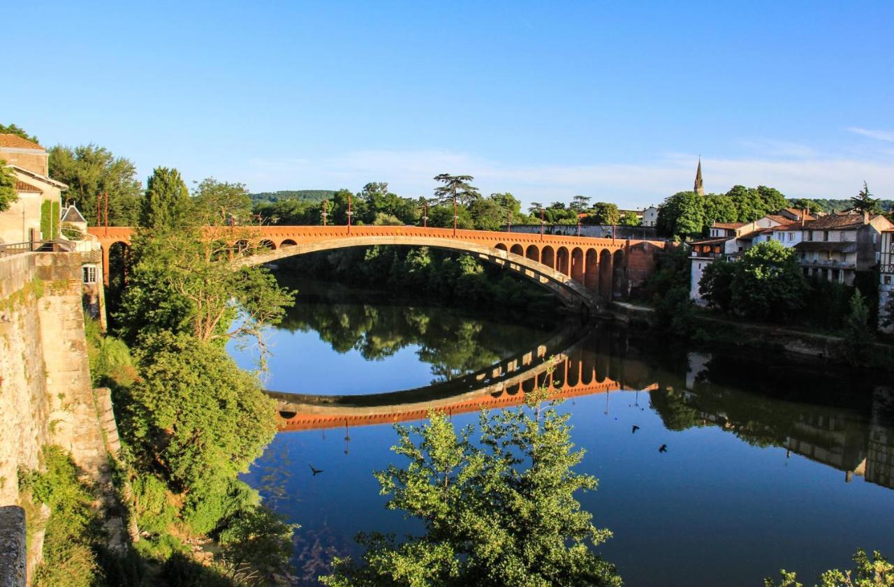 En Bord De Riviere Bed & Breakfast Casseneuil ภายนอก รูปภาพ