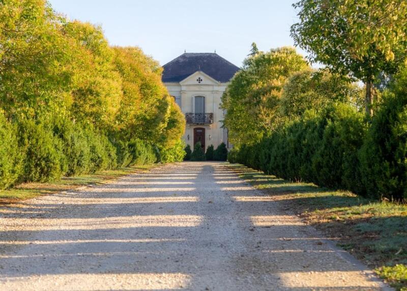 En Bord De Riviere Bed & Breakfast Casseneuil ภายนอก รูปภาพ