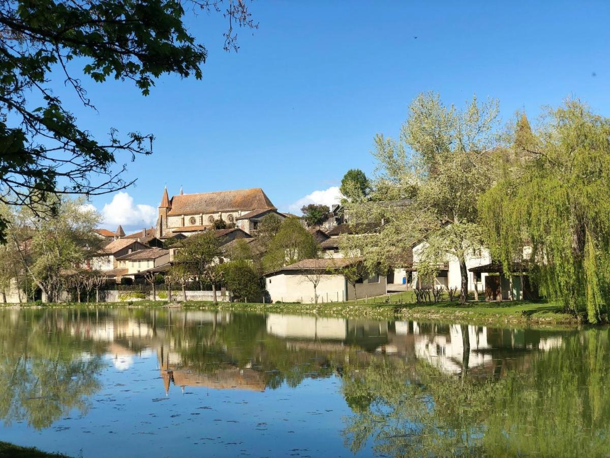 En Bord De Riviere Bed & Breakfast Casseneuil ภายนอก รูปภาพ